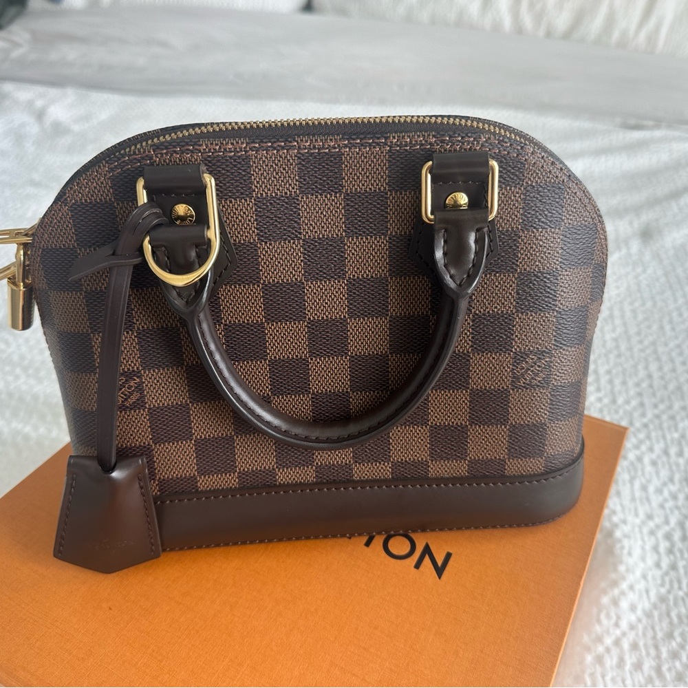 Louis Vuitton Alma BB